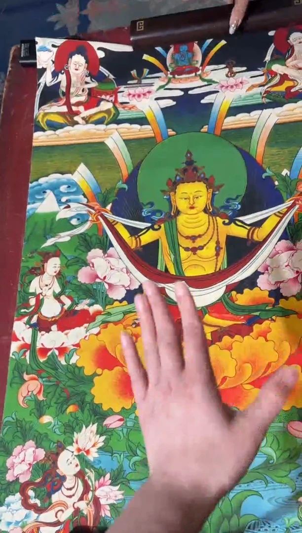 卷轴画龙妹的唐卡tk16