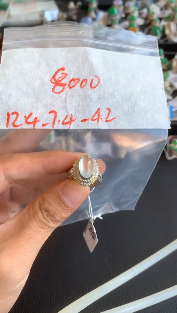 未镶嵌定制翡翠缅甸A货翡翠，拍一发一