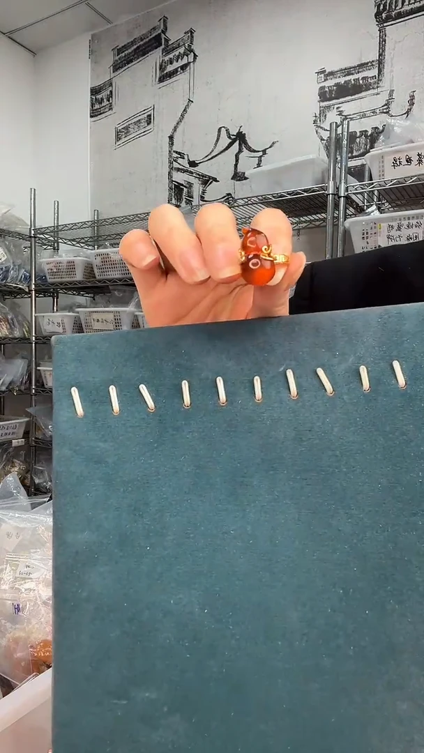 裸石琥珀银S925镶嵌一****?天然蜜蜡A2934