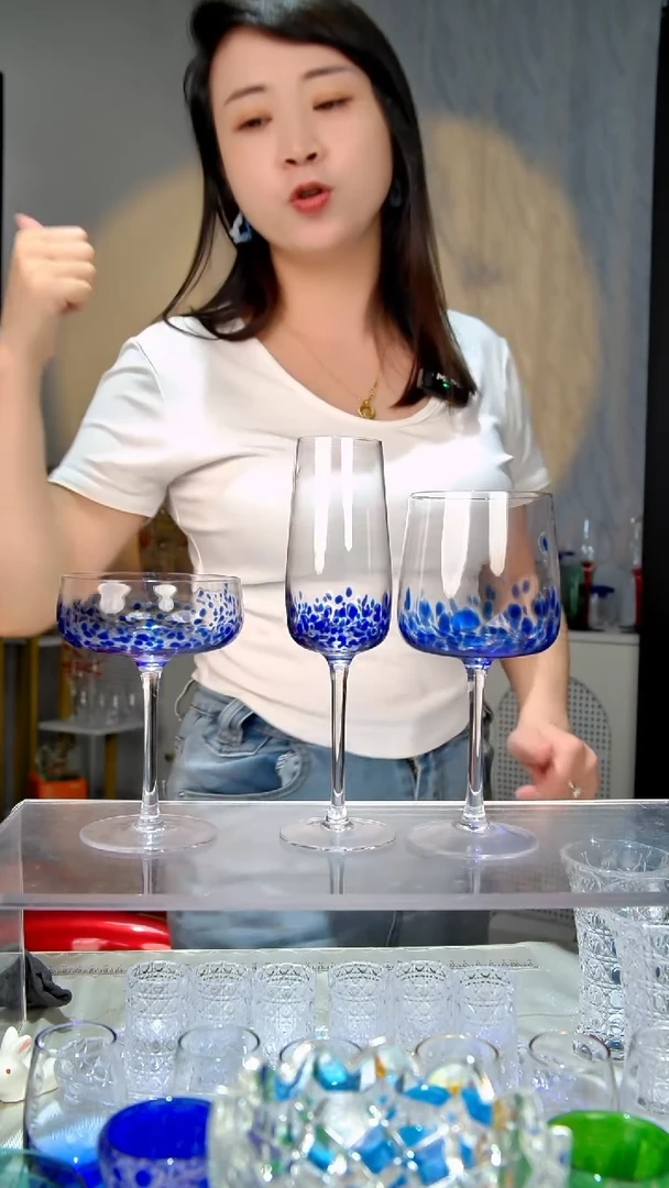 玻璃3只蓝色彩点酒杯11111