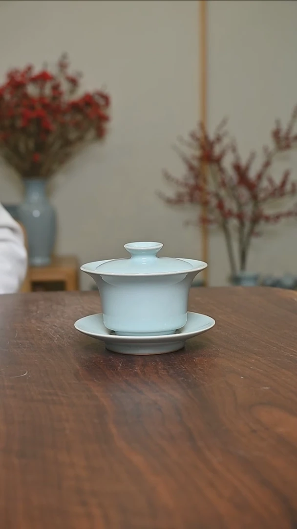 【闪购商品】其他手拉马蹄盖碗100毫升天青釉 朱家款