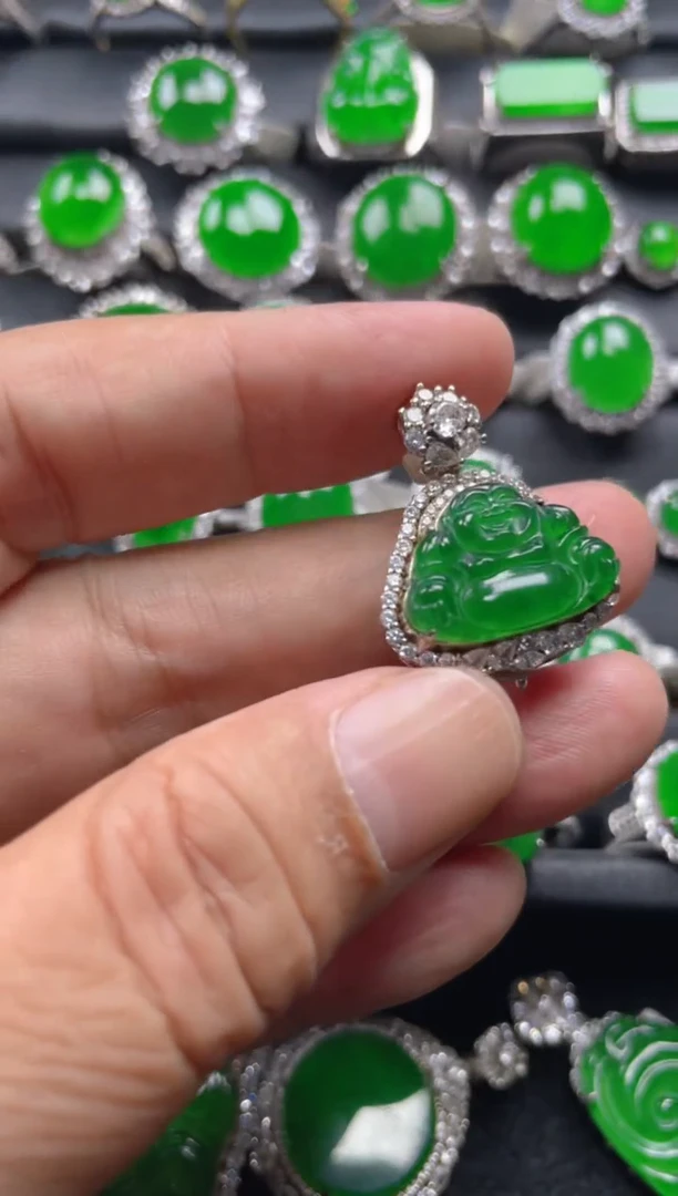颈饰银S925镶嵌翡翠翡翠