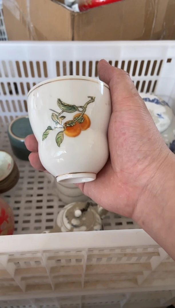 无运费险有瑕疵的摄影的产品有使用过的痕迹有点脏介意勿拍