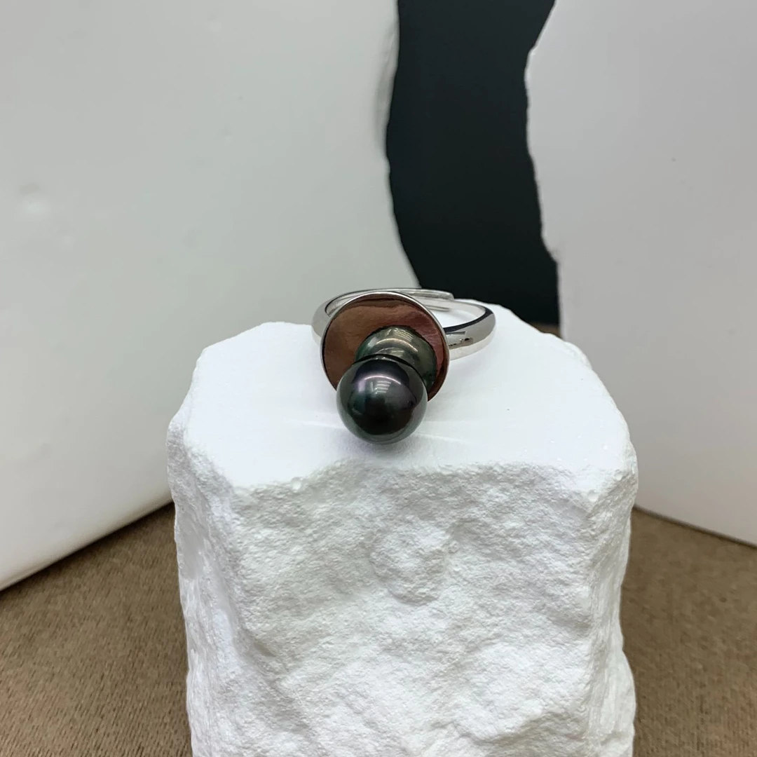 咔咔珍珠 海水大溪地珍珠 s925银戒指镶嵌 时尚个性转盘款