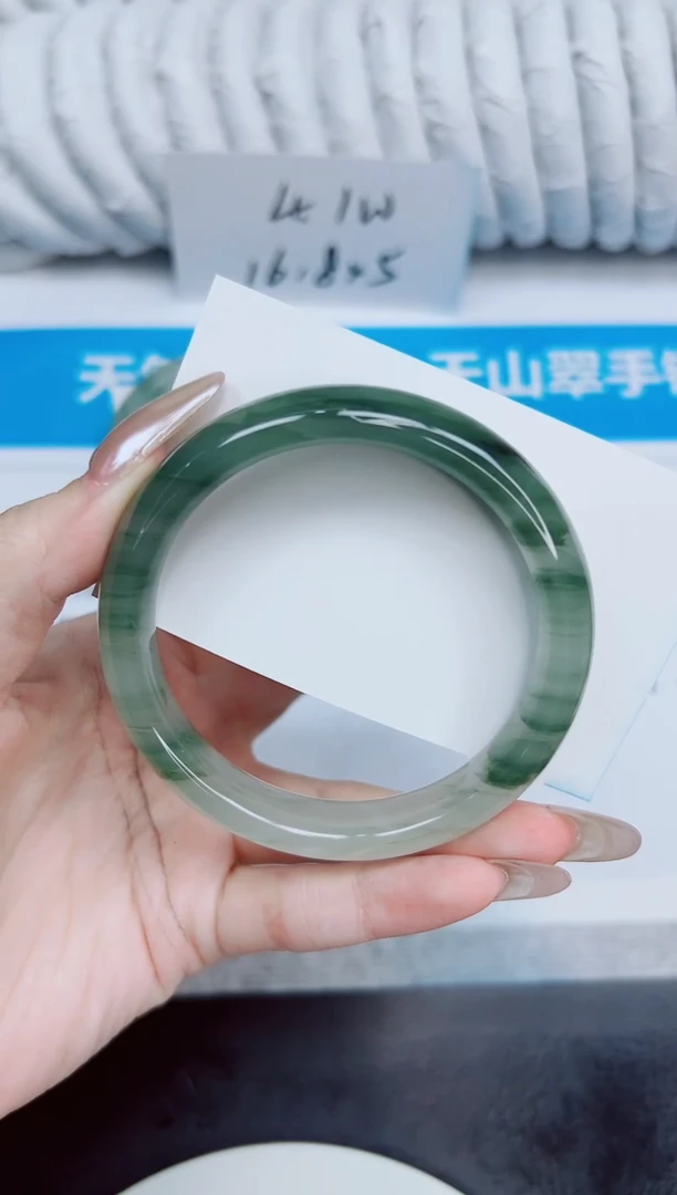 未镶嵌手镯石英质玉323/59