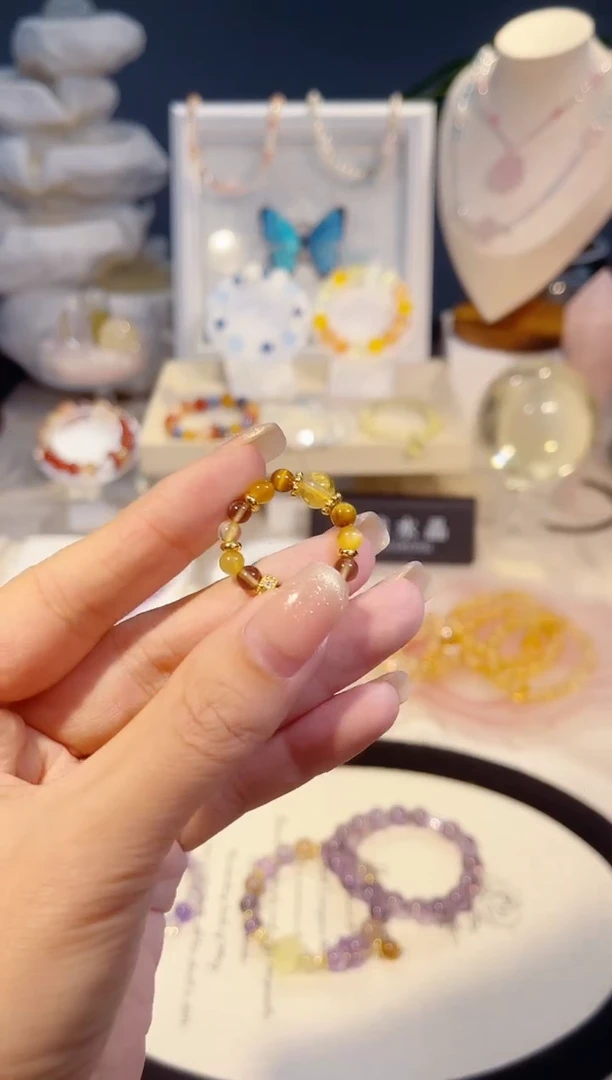 未镶嵌手串水晶?****?金霸戒指