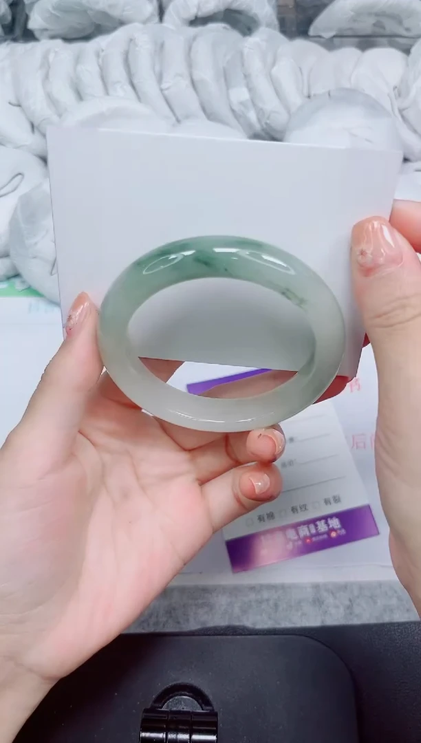 石英质玉手镯未镶嵌254-56