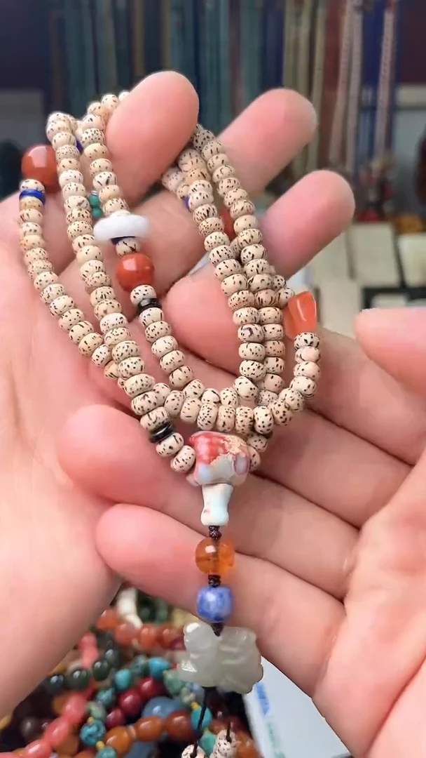 【闪购商品】翡翠颈饰未镶嵌(一物一件)0003415