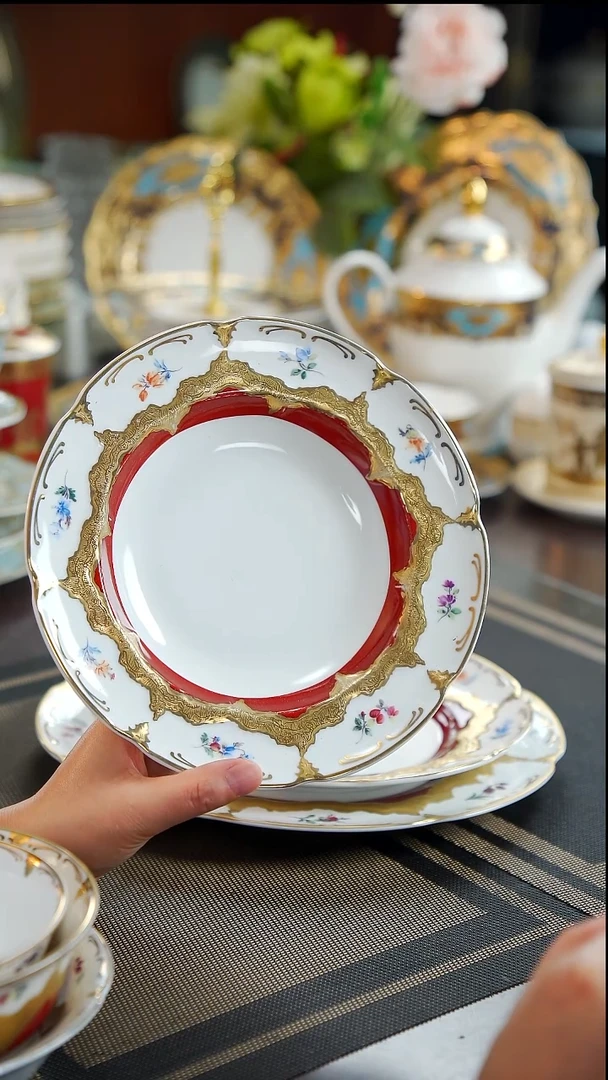 瓷片8.5寸草帽菜盘1个 福利价