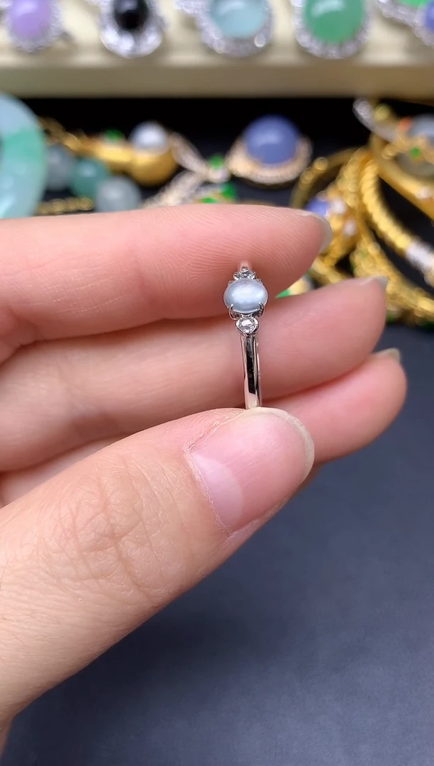 18K金镶嵌戒指翡翠51-雪姐翡翠天天见