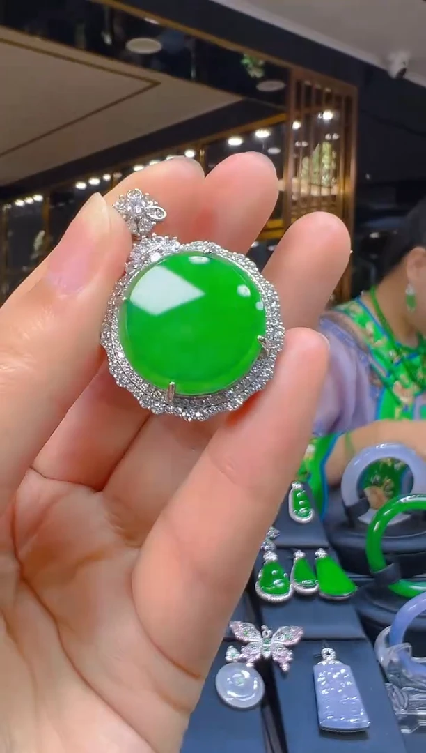 翡翠银S925镶嵌吊坠(赠链)033（多样性发其一）