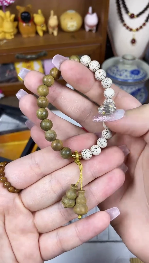 非洲檀香手串/手链菩提木质玉石手串/多发性其一/不带盒子