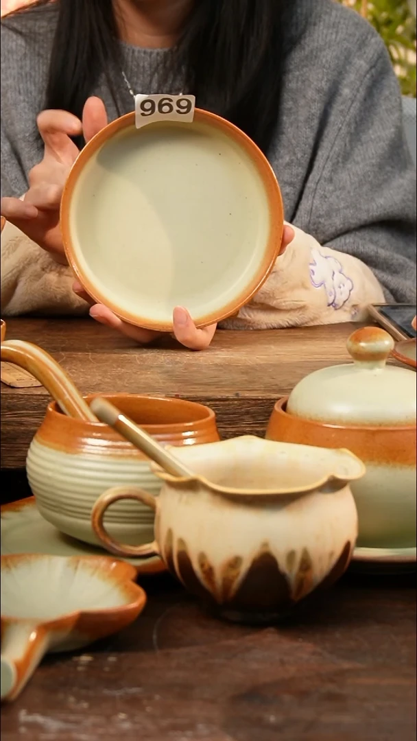 盘高颜值粗陶餐具限时抢购
