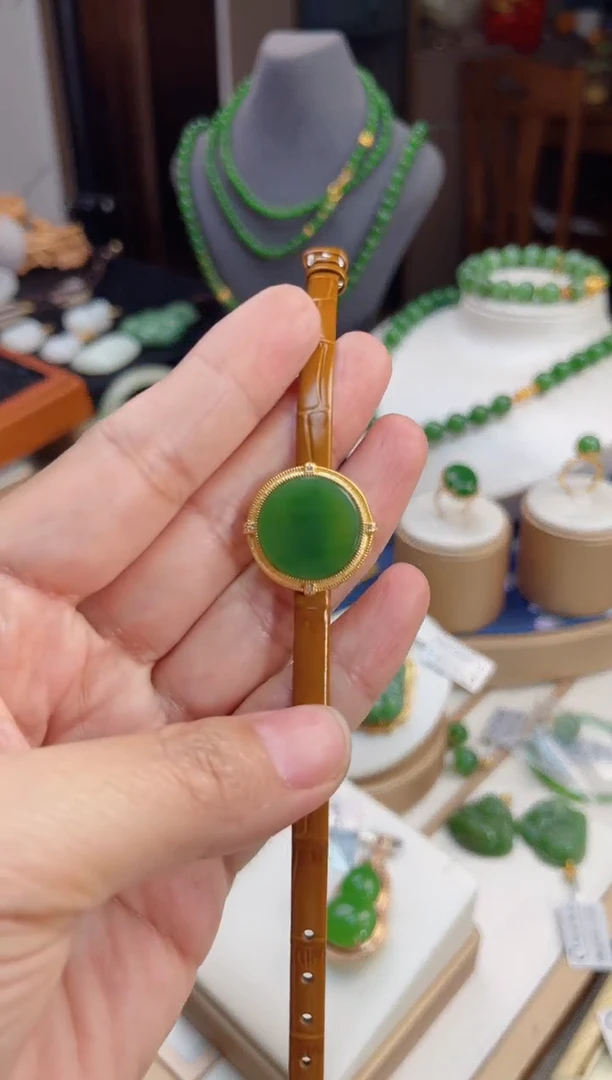 【闪购商品】和田玉手牌银S925镀金镶嵌圆