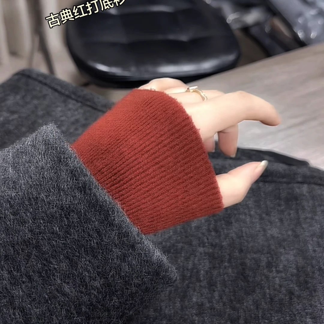 米蓝家名殿！【内搭首选】古典红半高领显瘦无缝一体高弹打底衫8089