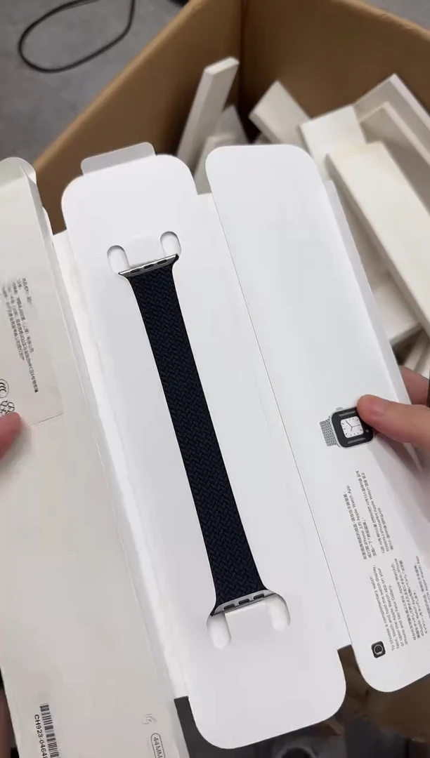 准新品62号 大表盘 单圈  黑色编织 11码 CH923-04648