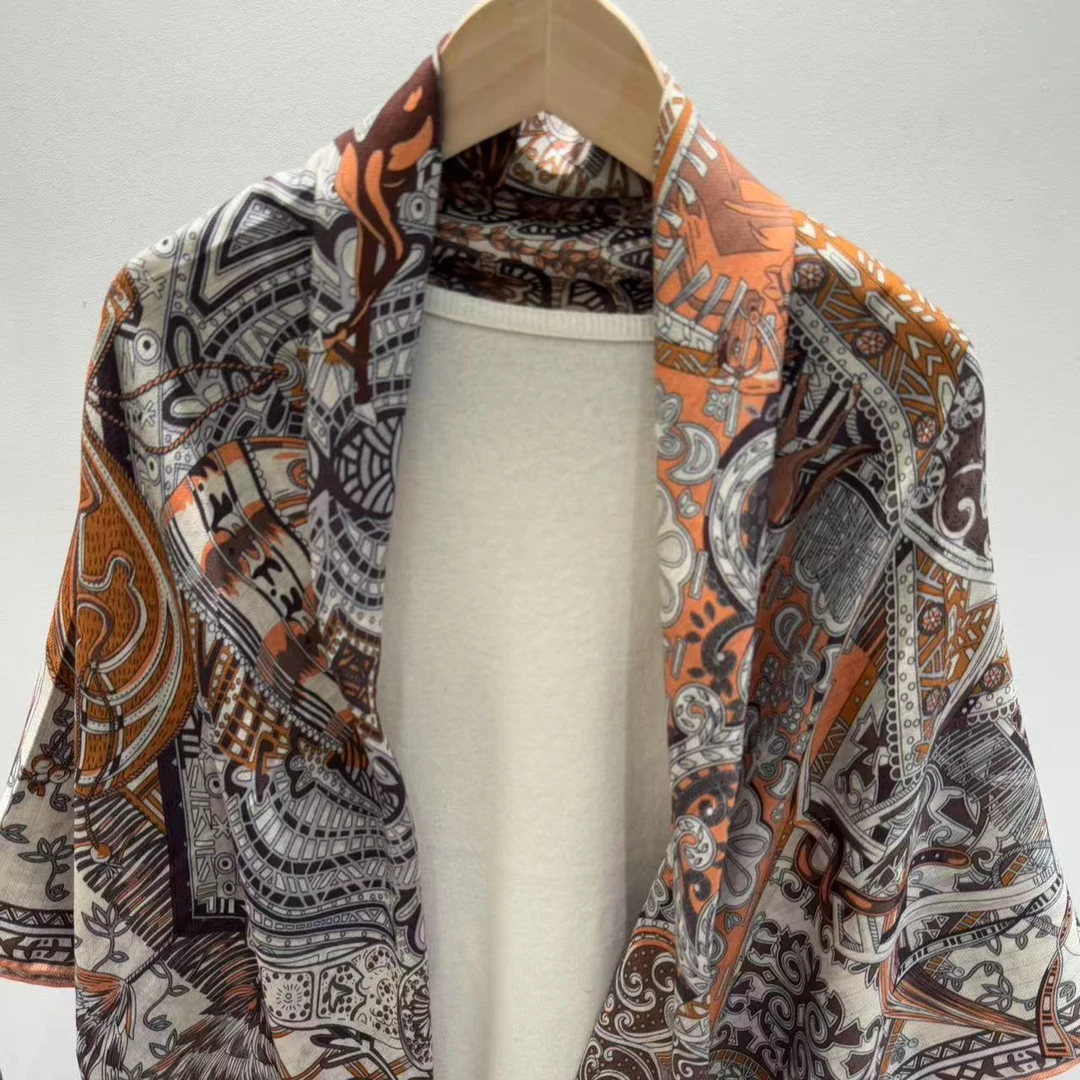 （异域骑士）新款方巾125*125左右围巾