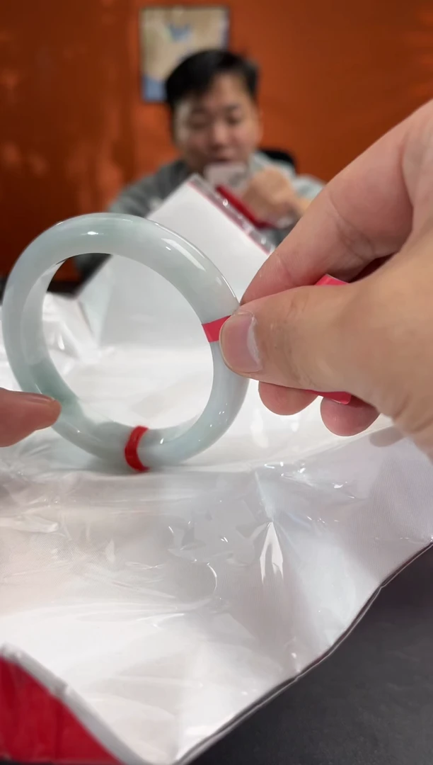 未镶嵌手镯翡翠56