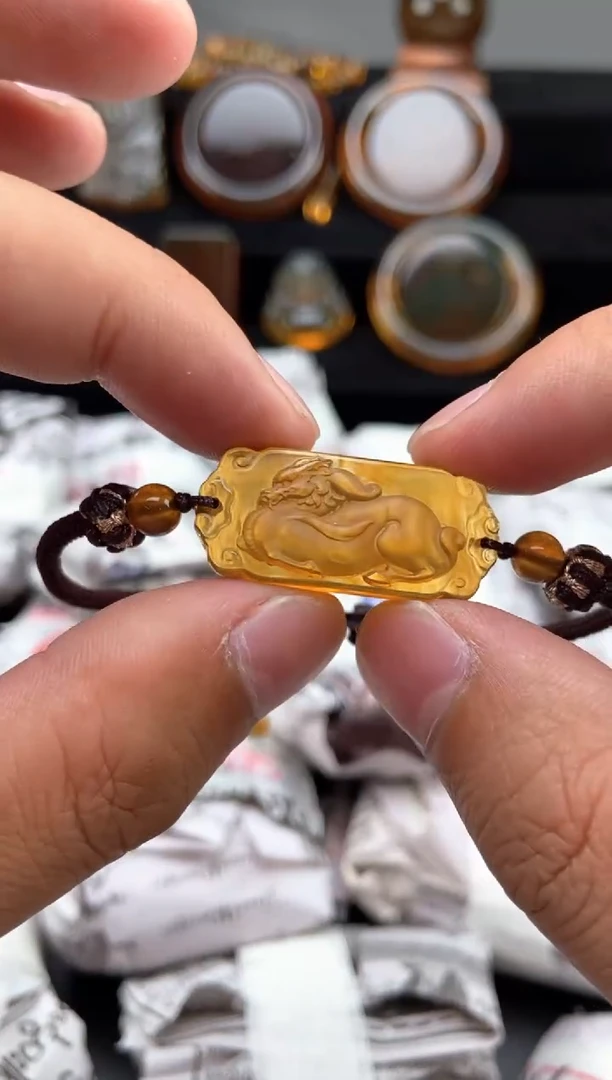 手链琥珀未镶嵌麒麟手牌
