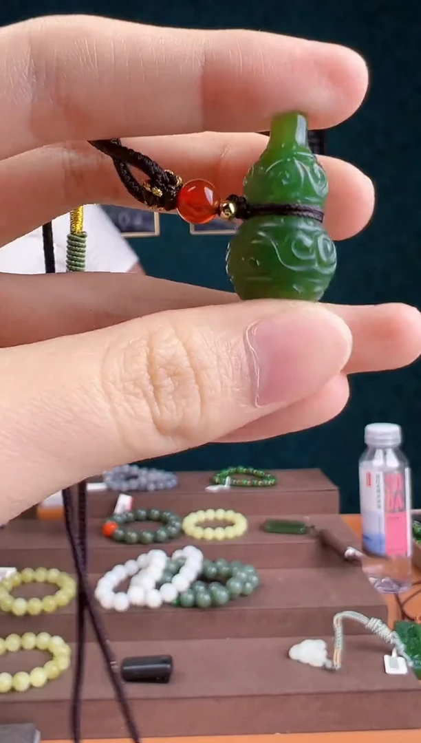 和田玉未镶嵌颈饰多样性发货 拍一单发一个