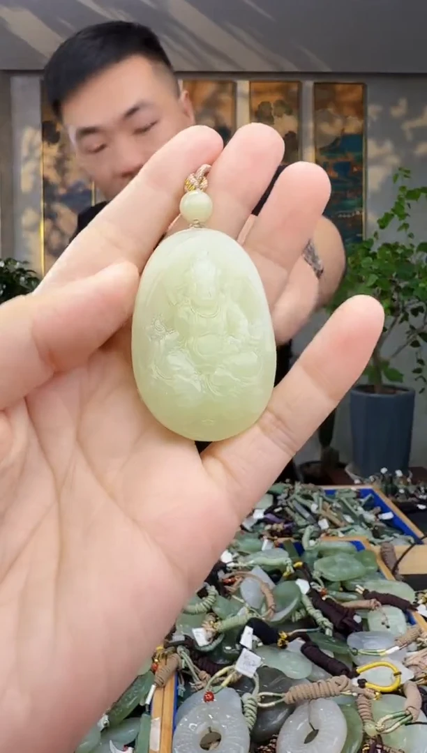 未镶嵌和田玉挂件拍一发一