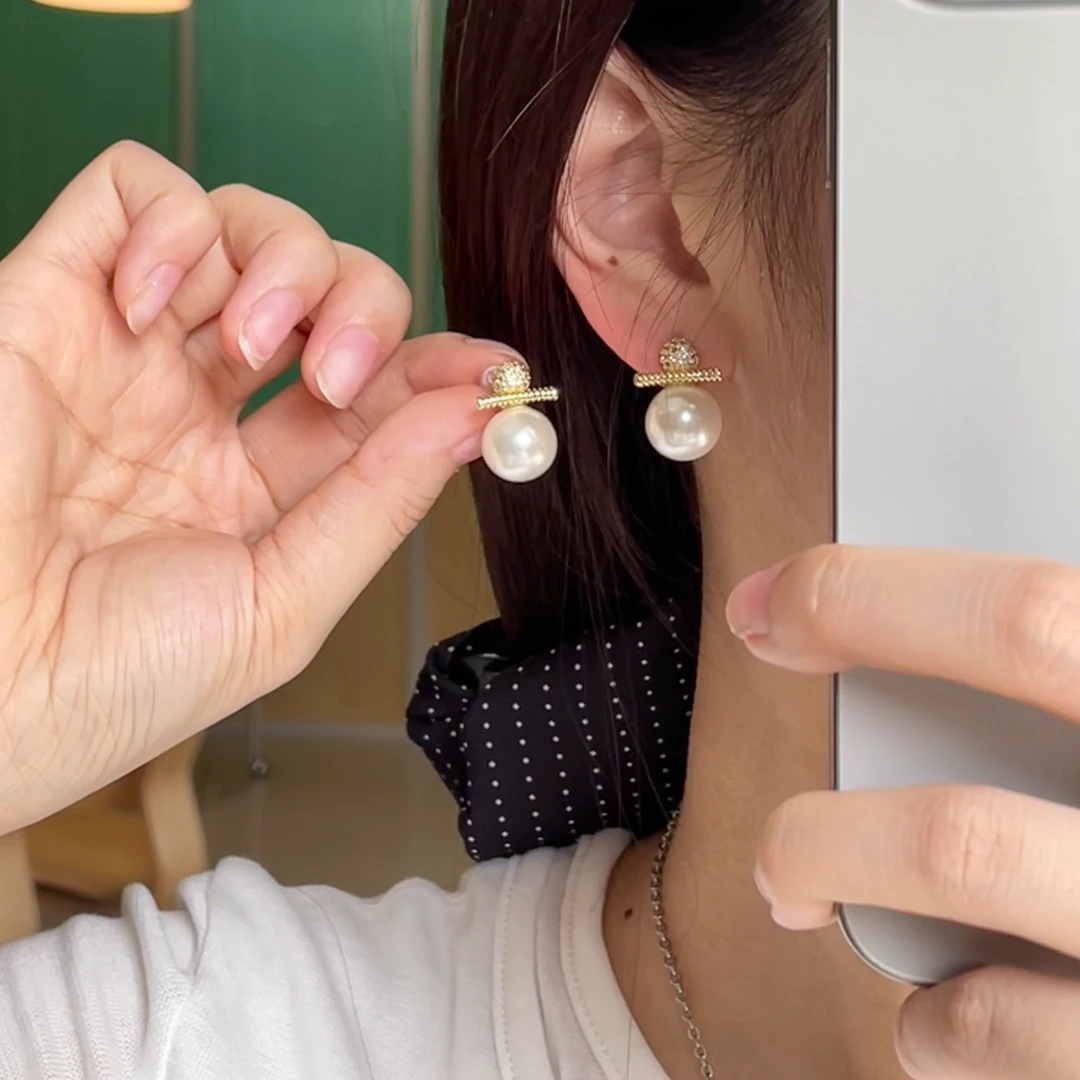 铜合金仿珍珠耳饰 微镶锆石珠珠耳钉小巧精致高级感耳饰