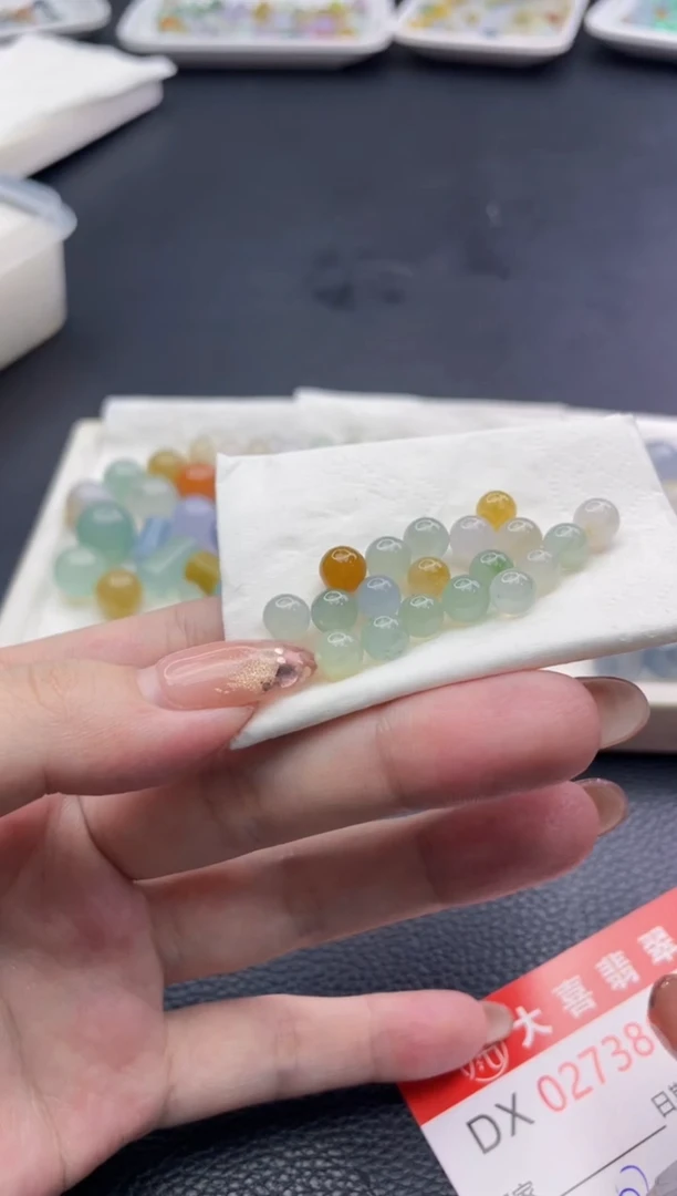 未镶嵌定制翡翠?***?珠子