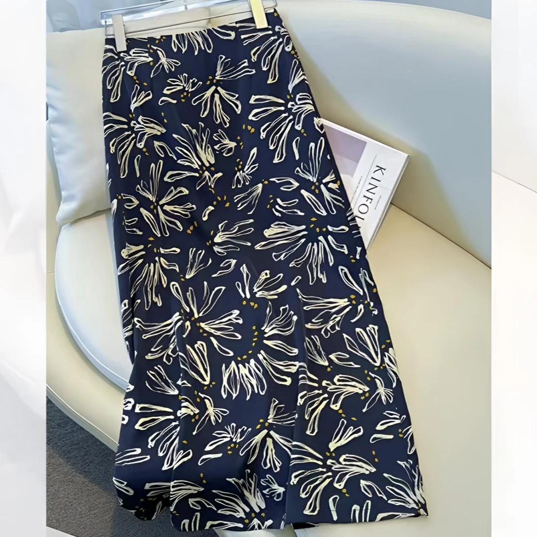 碎花半身裙女夏季薄款2025新款印花直筒裙超好看a字包臀裙子