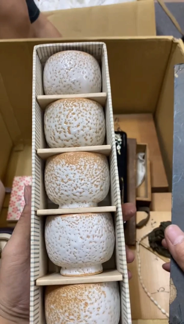 柠**水中古商品瑕疵杯碟