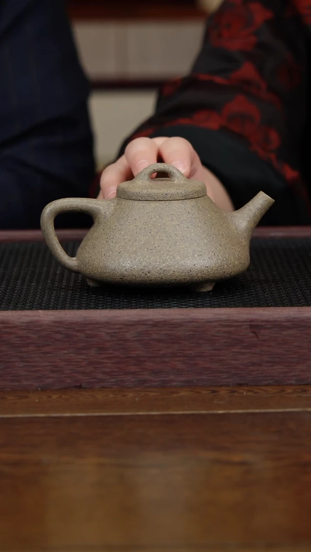 【闪购商品】紫砂茶杯非遗茶器-石瓢（青降坡）