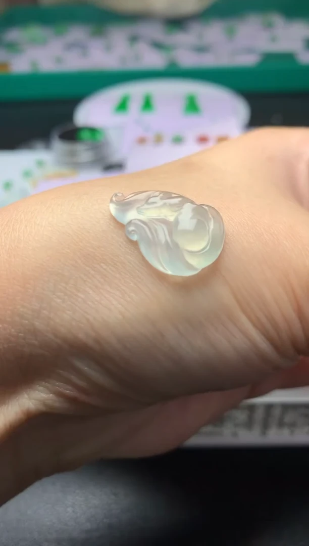 定制翡翠未镶嵌毛货