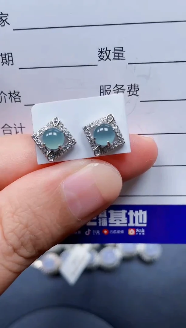 银S925镶嵌翡翠耳饰340