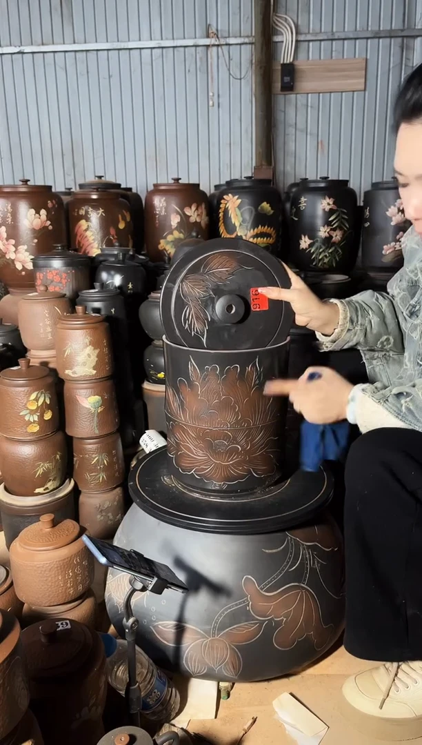 【闪购商品】壶完品  牡丹花  9升水缸   916