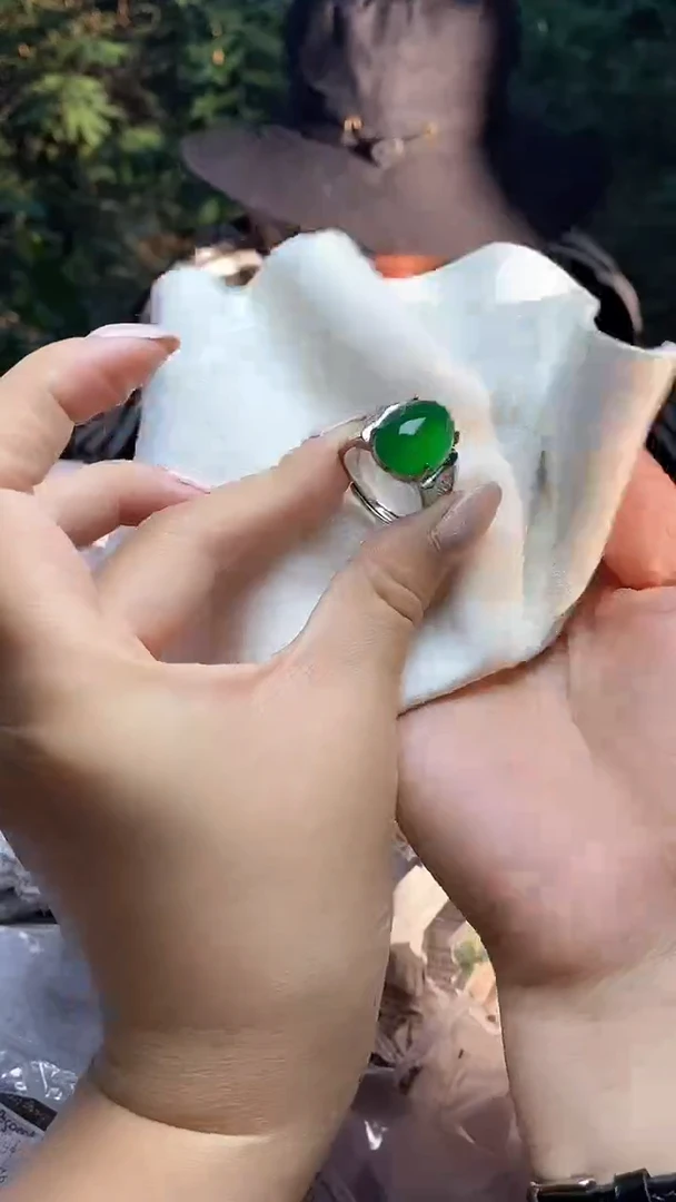 满色吊坠 所见即所得！