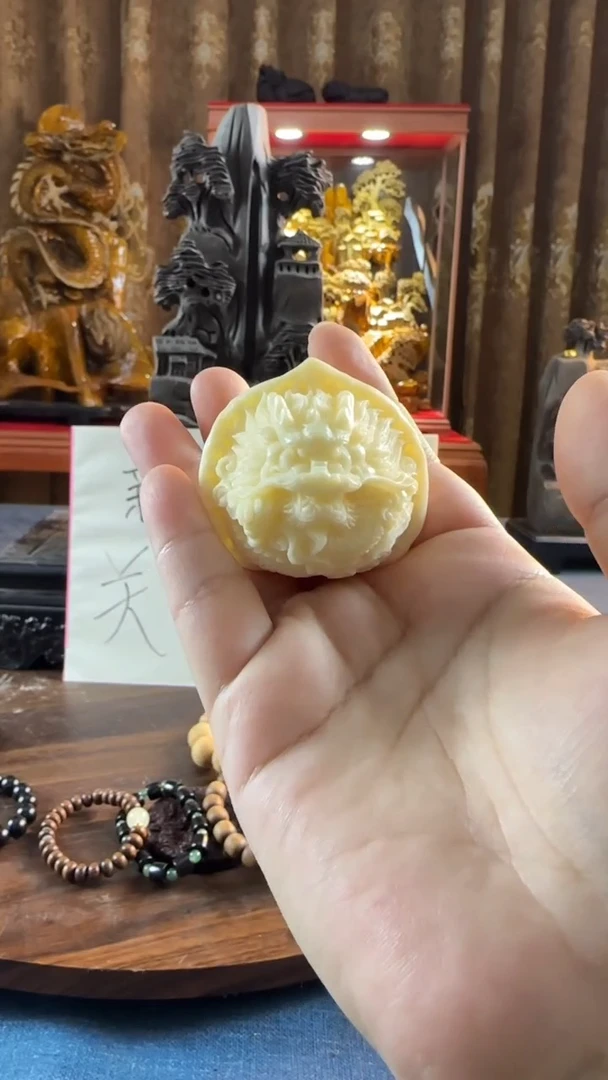 吊坠白玉菩提?***️手把件