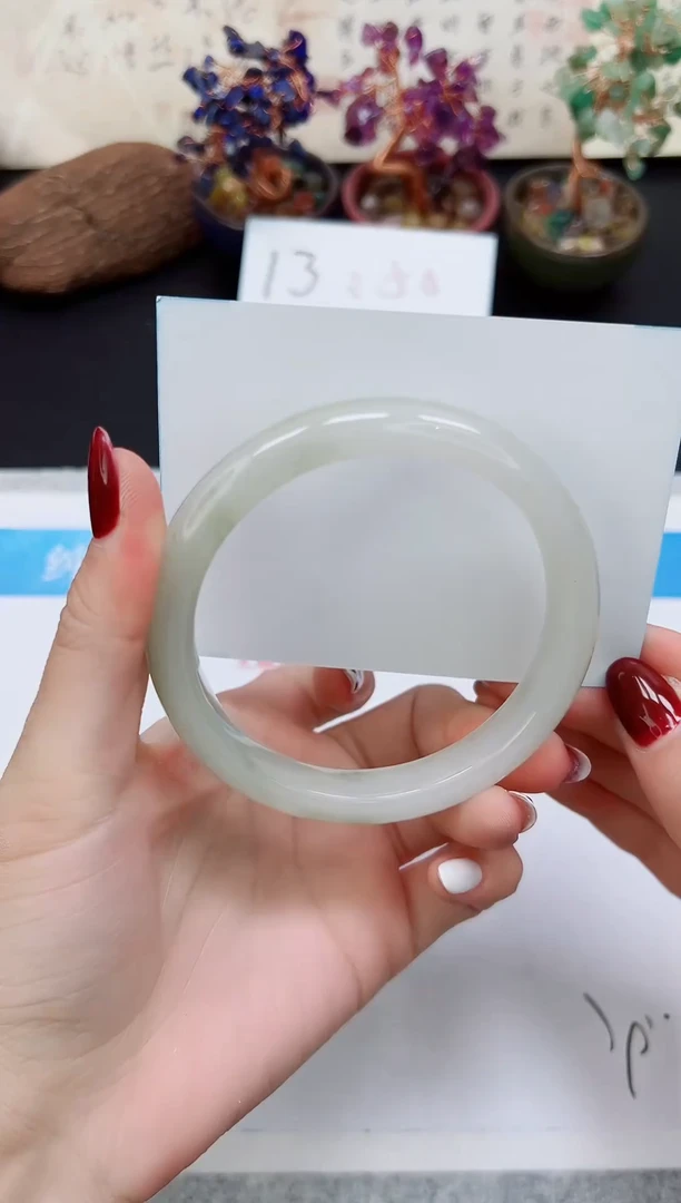 未镶嵌手镯石英质玉A190-62`63`64