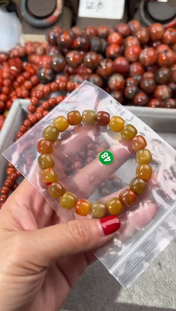 未镶嵌手串南红玛瑙10+