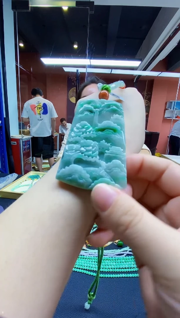 颈饰未镶嵌翡翠翡翠吊坠