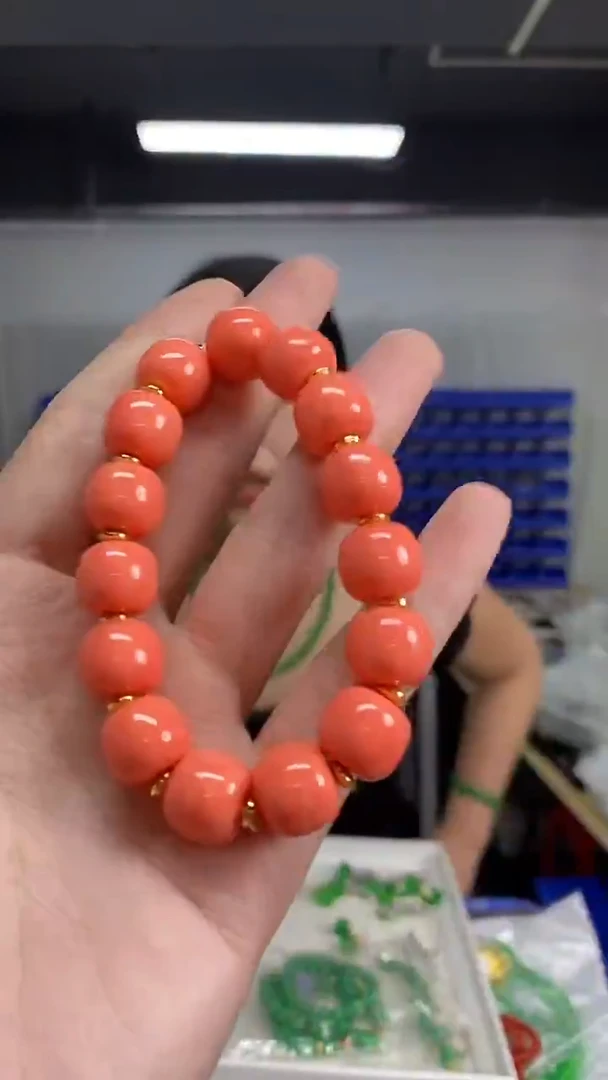 未镶嵌手链玛瑙/玉髓多样性发其一颜色微差