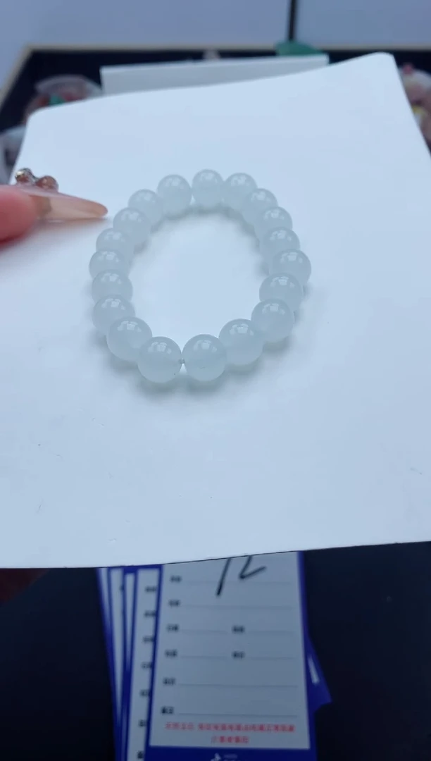 【闪购商品】石英质玉手镯未镶嵌卡10白手串.