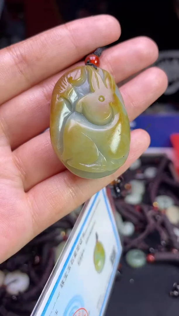 未镶嵌和田玉挂件1