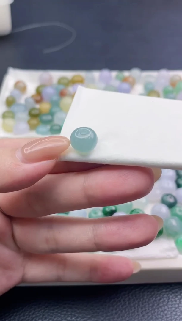 未镶嵌定制翡翠夏*珠子