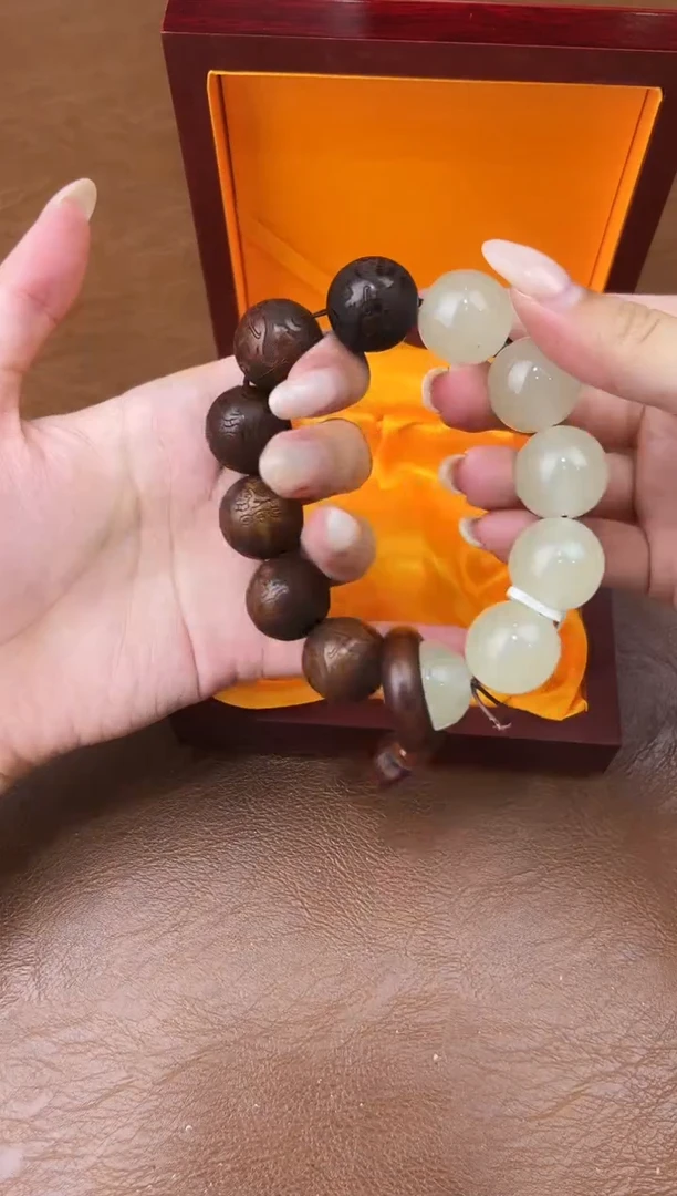 万家文玩阁黄花梨链接@@DC102