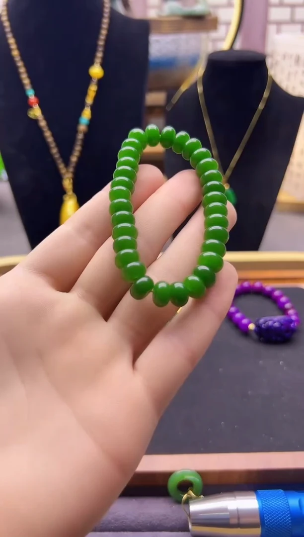 【闪购商品】和田玉手链未镶嵌S230