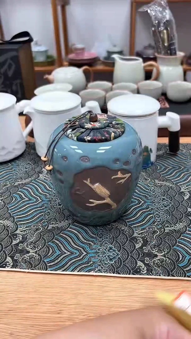 德化陶瓷茶具随机图案茶叶罐1591