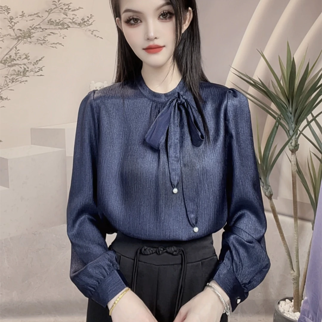 2025秋季轻奢衬衫女长袖设计感百搭女士上衣显瘦时尚休闲气质衬衣