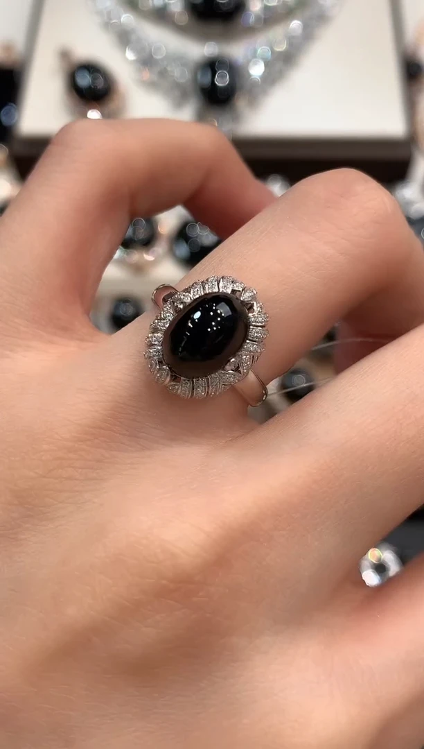 18K金镶嵌戒指翡翠q52