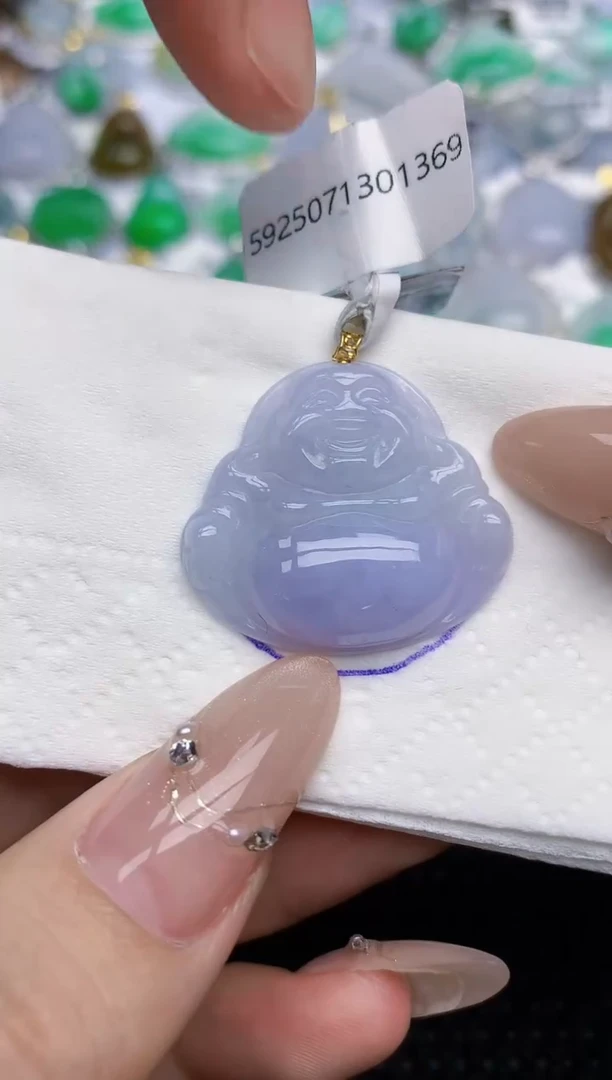 颈饰18K金镶嵌翡翠8   天然翡翠A货  百元以上9米证书费自理