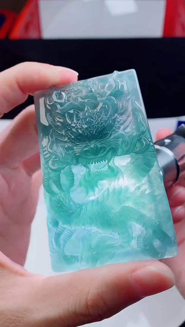 颈饰未镶嵌翡翠1