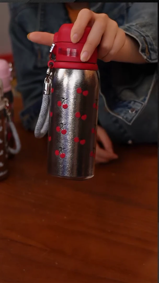 陶103---Baoluocc儿童钛杯360ml-樱桃